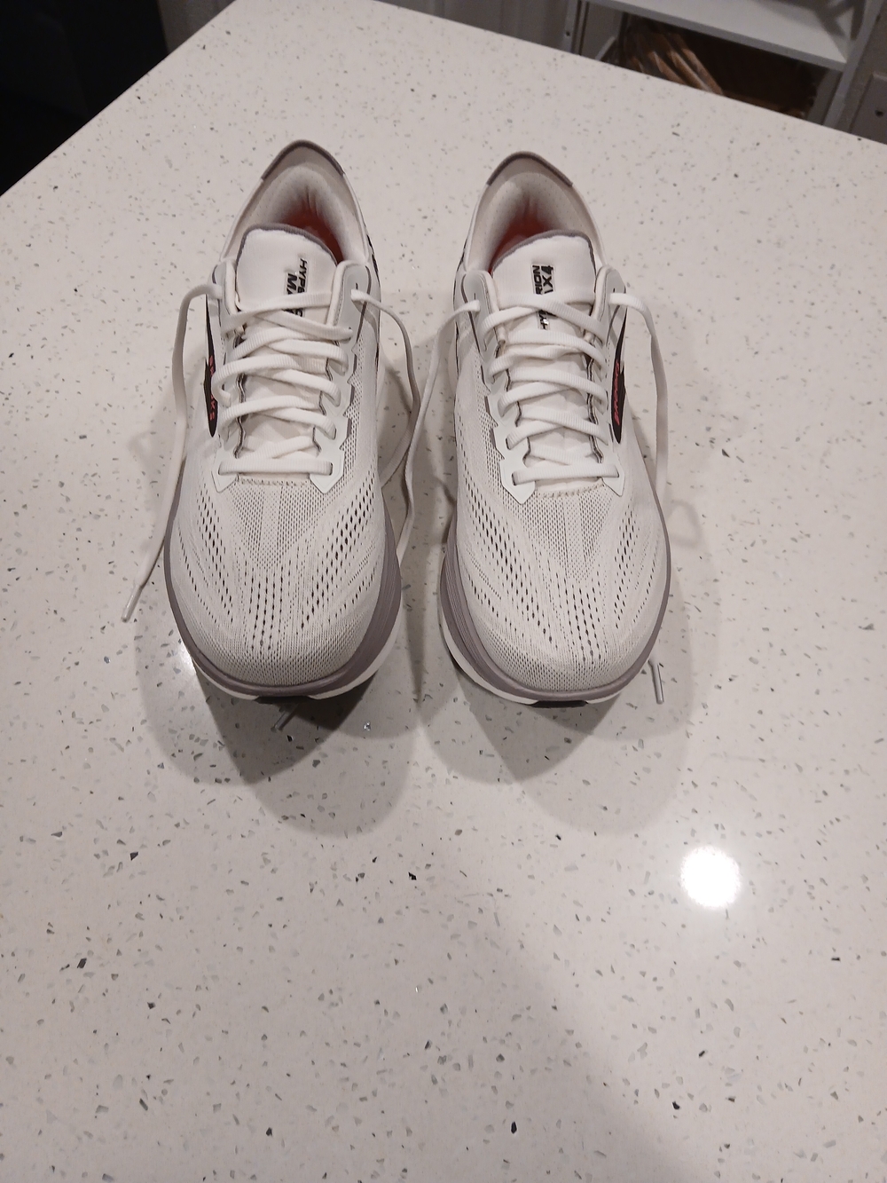 Brooks Women's Hyperion Max 4 Running ShoesSz 11